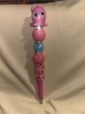 Disney Doorable pearl beaded pen